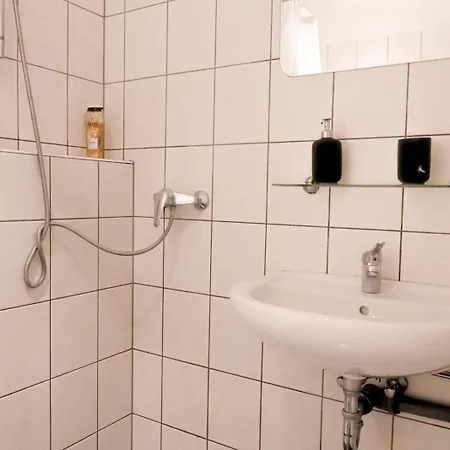 Boarding Mit Wifi&parken Apartment